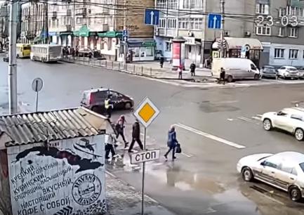 Автоинспектор-вредитель: видео